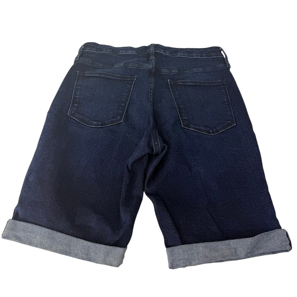 Universal Thread High Rise Bermuda Jean Shorts Women’s Size 8/29R Dark Wash - Picture 2 of 10